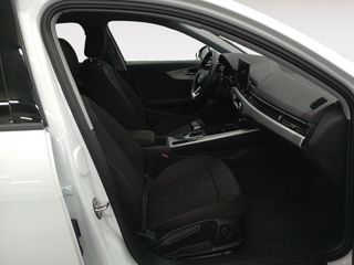 Audi A4 35 TDI S line