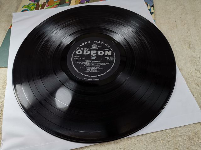 LP Beatles - Yellow Submarine (Odeon)