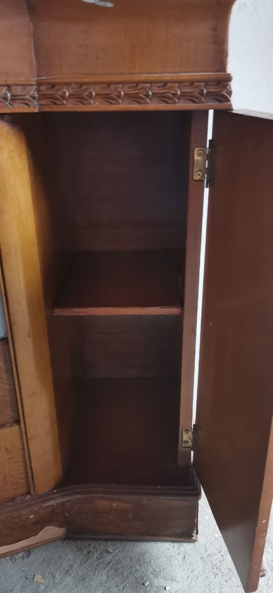 Mueble madera antiguo