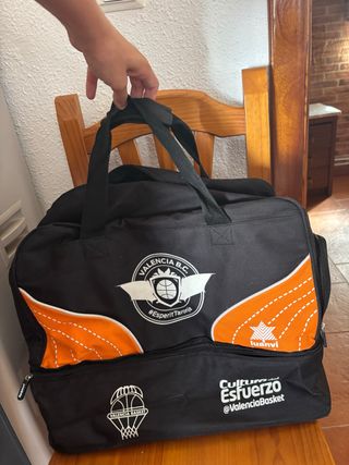 Bolsa deporte Valencia Basket