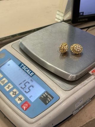 Pendientes reversibles de dama, de oro 18k