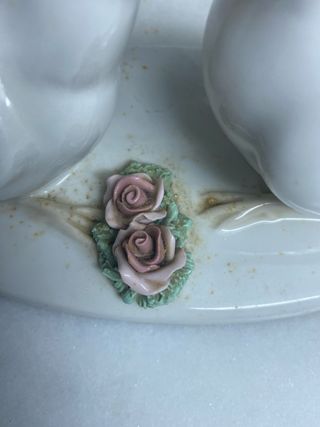 Pareja palomas porcelana