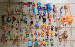 63 Bambole Principesse Sirene Winx e altre.