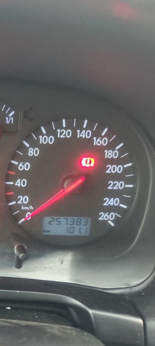 Volkswagen Golf 2000