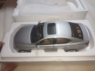 LEXUS 350 IS, 2006, tungsten Pearl, ref788 autoart