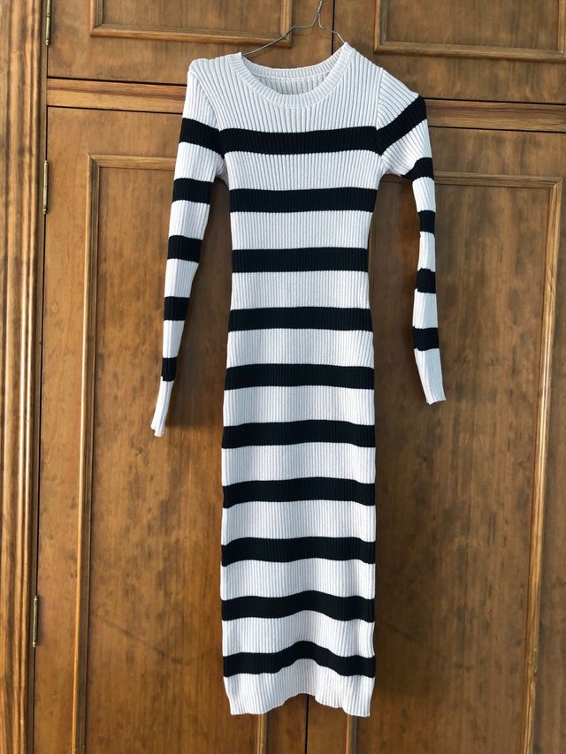 Vestido rayado beige y negro