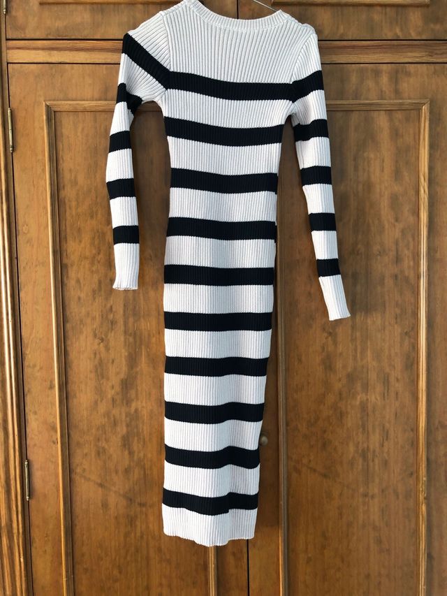 Vestido rayado beige y negro