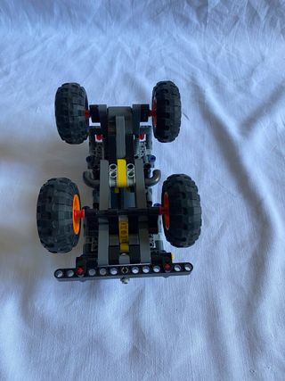 Monster Truck LEGO Technic
