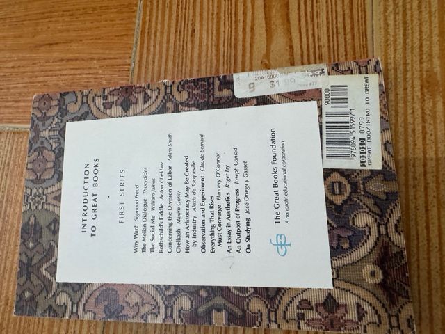 100 dresses ,Ghost of a chance ,If the magic fits