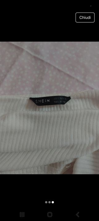 Top bianco - crop top asimmetrico