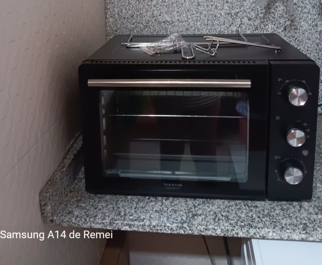 Horno eléctrico Taurus Horizon 30L