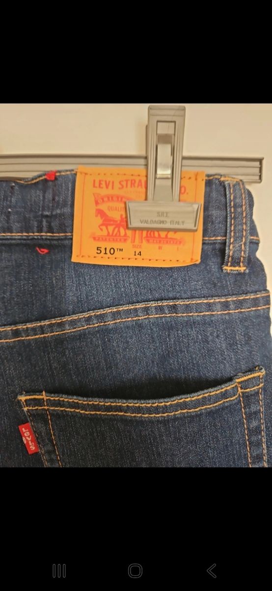 Bermudas Levis 510™ Skinny 14
