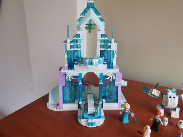 Lego 43172 Elsa's Magical Ice Palace
