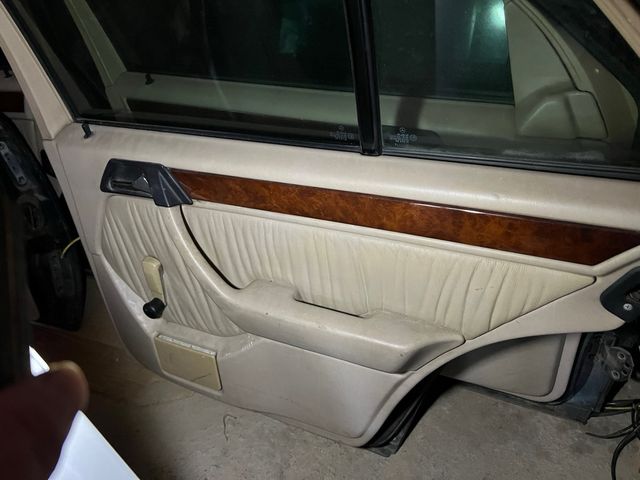  Mercedes W124 asientos piel