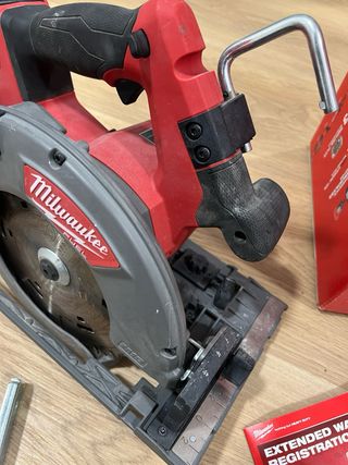 Sierra circular para carril guia Milwaukee M18