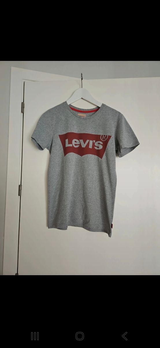 Camiseta Levi's gris - 14 años