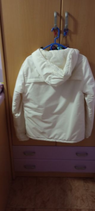 Chaqueta Carhartt blanca de pull&bear