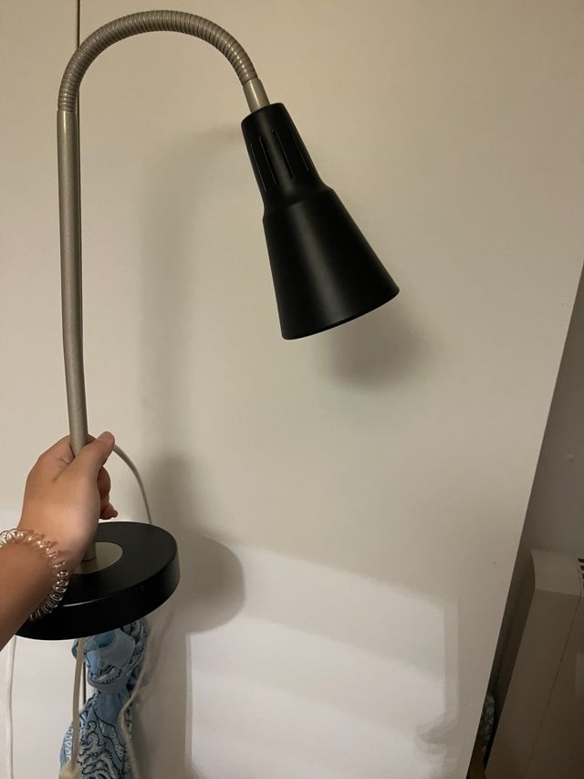 Lámpara escritorio flexible