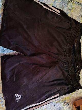 Shorts Adidas - Cortos negros