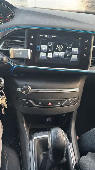 Peugeot 308 2014