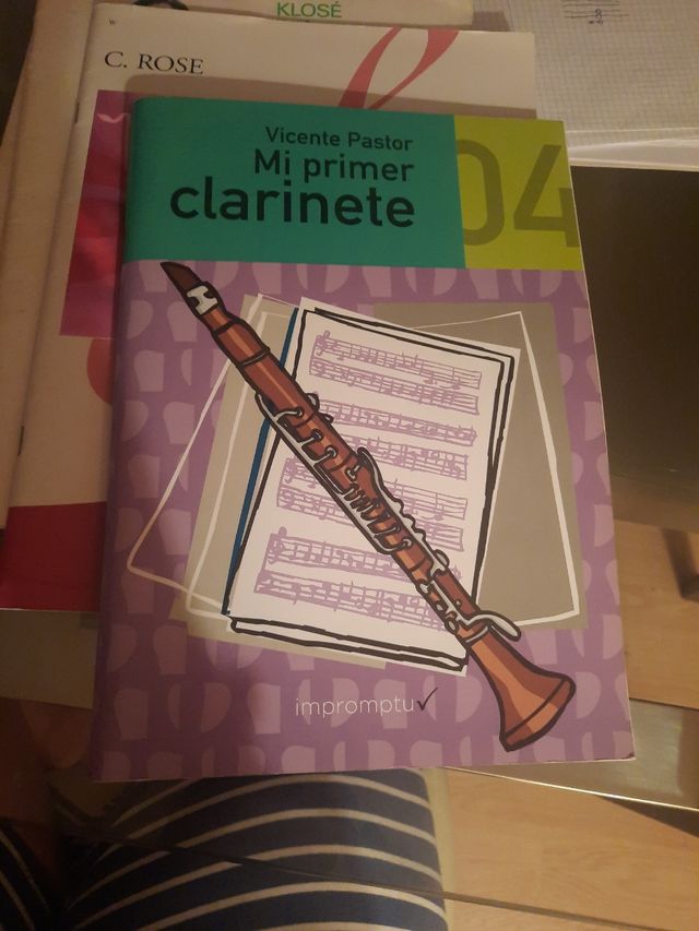 Mi primer clarinete 4 - Vicente Pastor