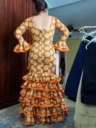 Traje Flamenca marrón-naranja