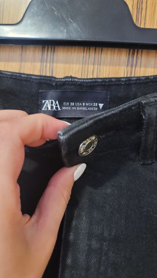 Shorts vaqueros Zara negros rotos