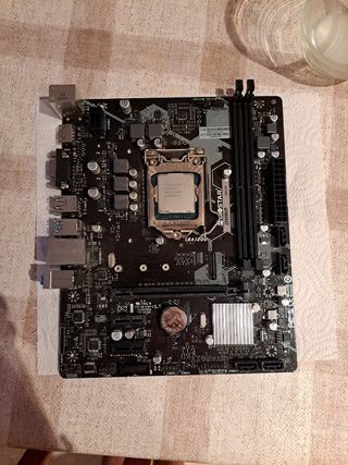 Intel i5-10400f y regalo placa base de la imagen