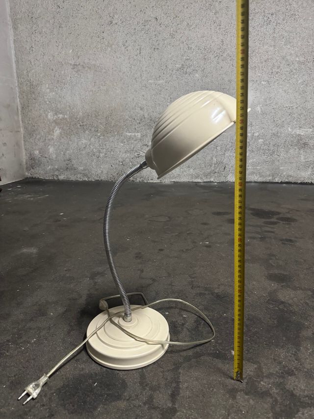 Flexo vintage metal beige