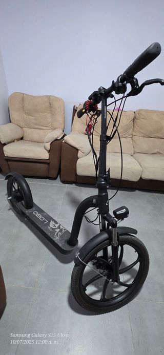 Patinete eléctrico plegable