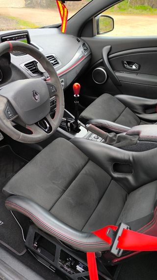 Renault Megane 3 RS Trophy 2015