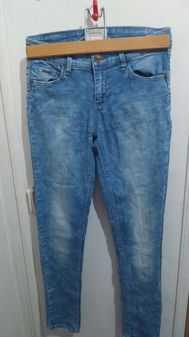 Vaqueros Stradivarius 36