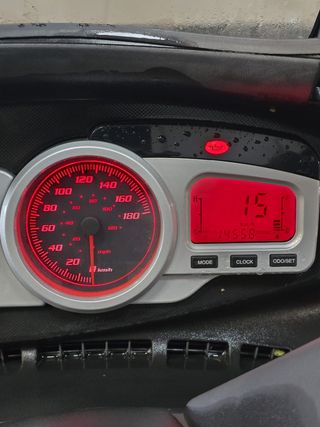 *GILERA NEXUS 125* 2011 * 14.500KM *