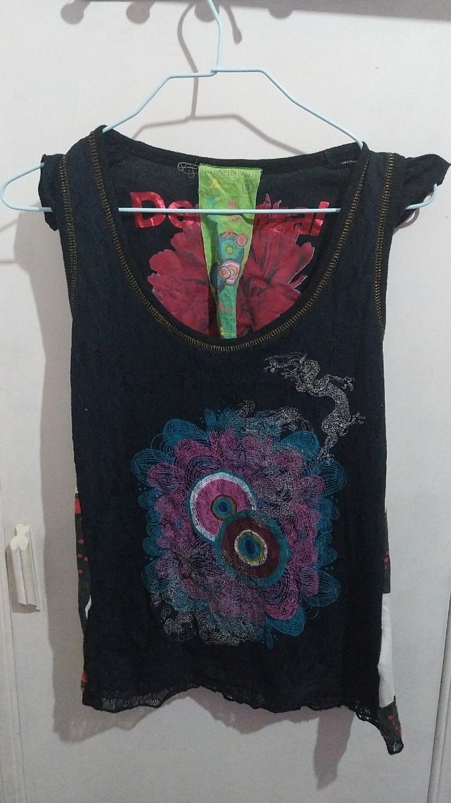 Camiseta Desigual - Talla S
