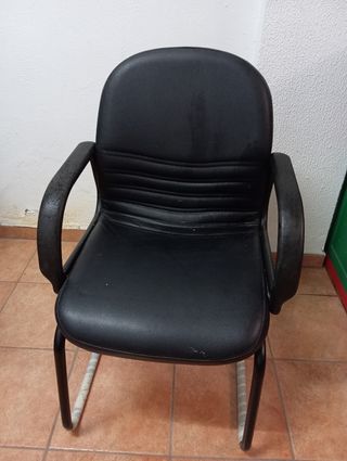 Silla oficina negra