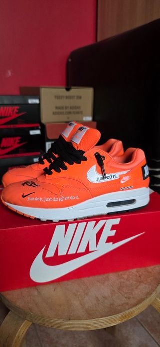 Nike Air Max 1 - Naranja