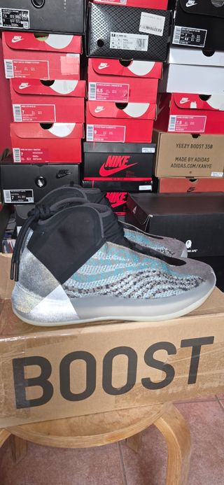 Adidas Yeezy Boost - Azul Gris
