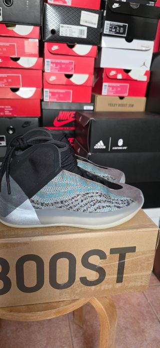 Adidas Yeezy Boost - Azul Gris