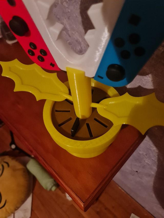 Soporte y Mando Planta Piraña Nintendo Switch