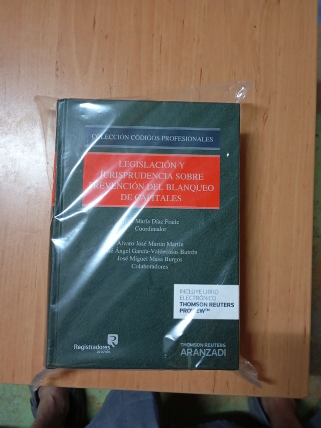 Colección Profesionales -LEGISLACION Y JURISPRUDEN