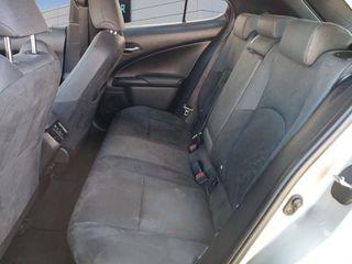Lexus UX 2.0 250h Navigation Business