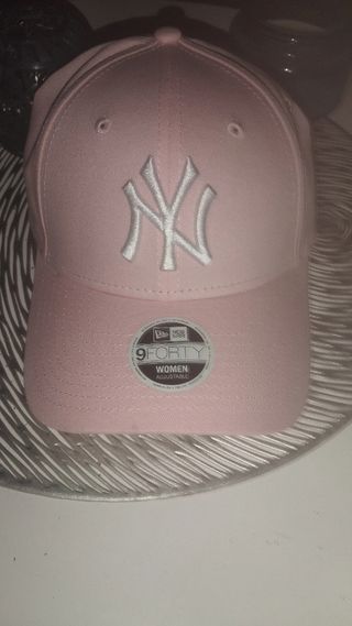 Gorra New Era rosa mujer