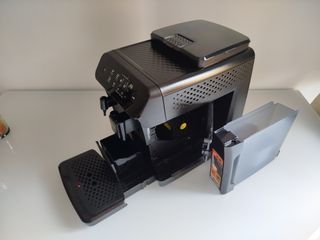Cafetera Espresso Philips Serie 800