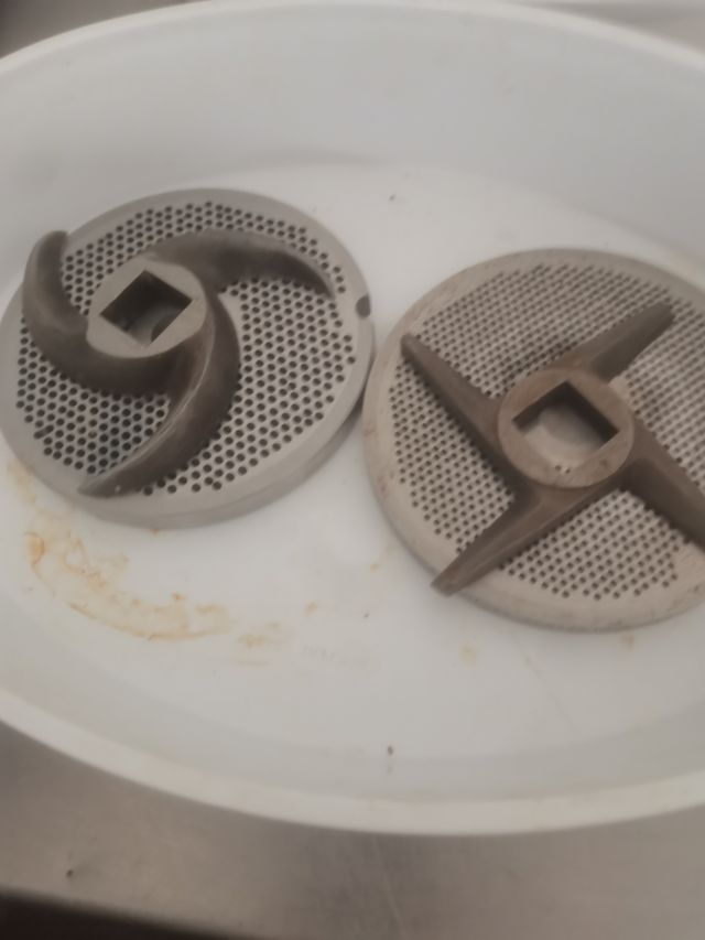 Picadora carne industrial usada