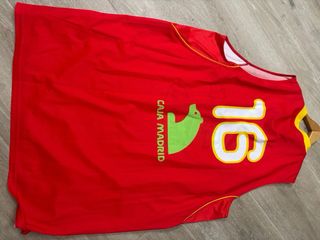 Camiseta España Li-Ning XL roja firmada