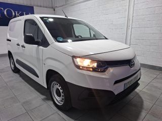 TOYOTA Proace City 1.5D 75kW (100CV) GX 650kg Media