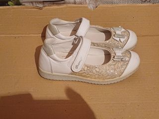 Scarpe Primigi bimba n.33