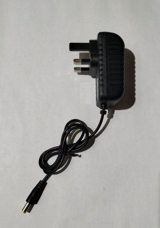 Caricabatterie trapano - Alimentatore UK