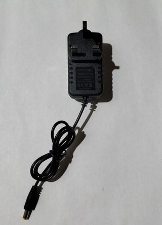 Caricabatterie trapano - Alimentatore UK