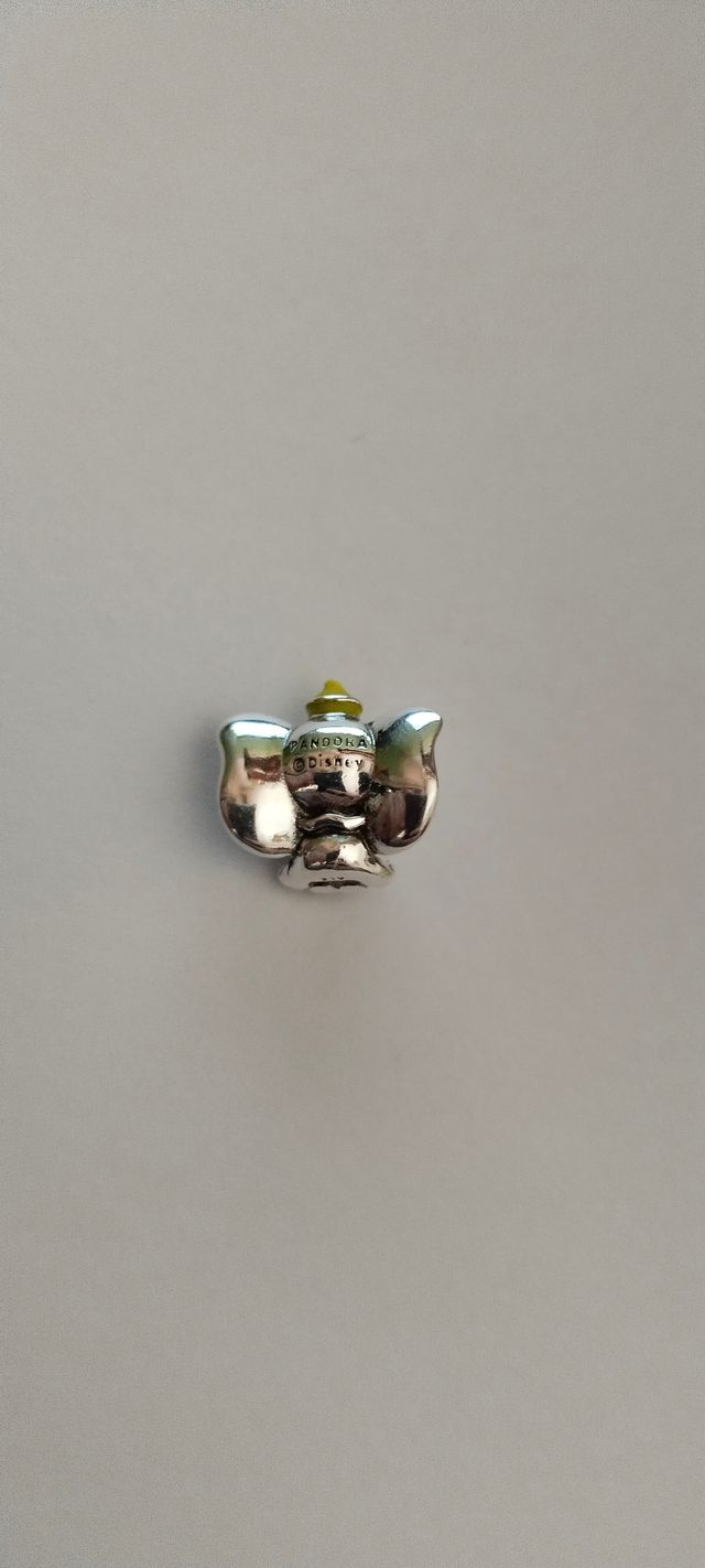Charm Pandora Dumbo Disney Plata de Ley.